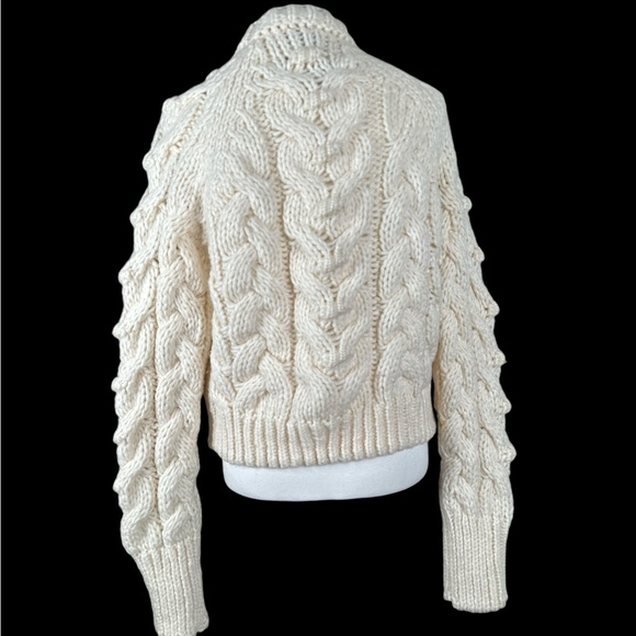ZARA Extra Chunky Crew Neck Cable Knit Pullover Sweater, Size M - Picture 2 of 9